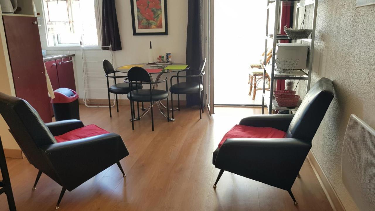 Un Pied A Terre Apartment Каркасон Екстериор снимка